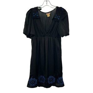 Lucca Women's V-Neck Short Sleeve A-Line Dress Black/Blue Embroidered Small